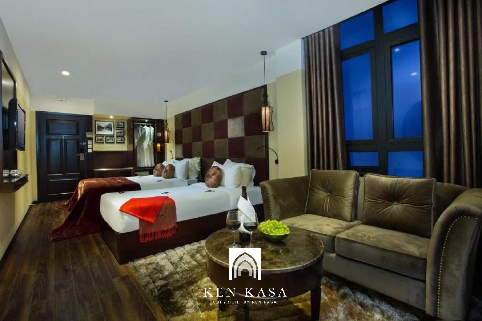 Phòng ngủ ấn tượng của Ambassador Hanoi Hotel & Travel 